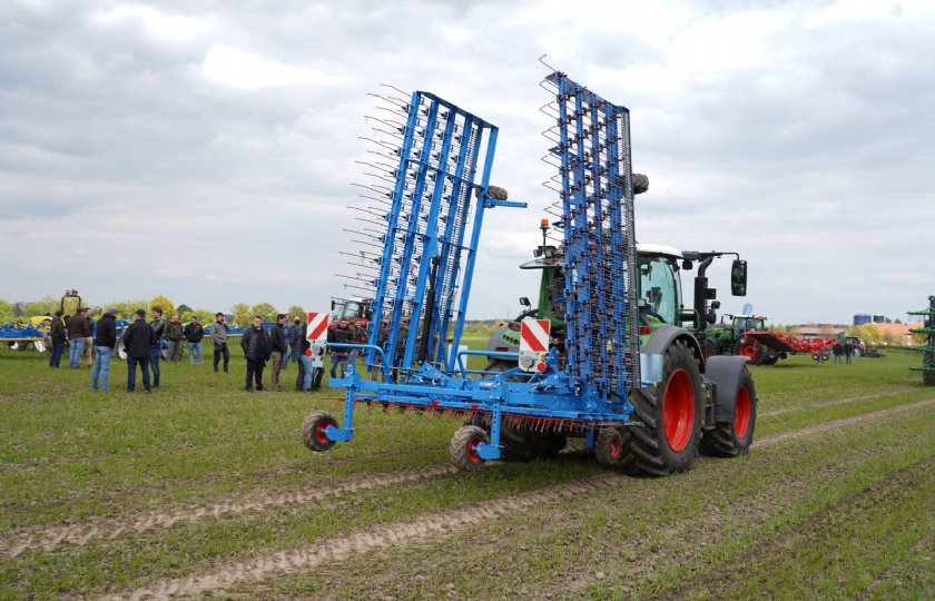 Schoffelen+en+eggen+op+hightechniveau